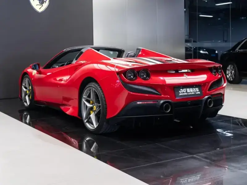 2020 Ferrari F8 с пробегом 30 000 км