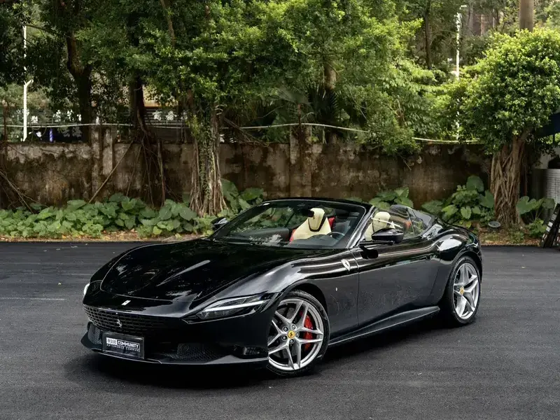 2023 Ferrari Roma с пробегом 5 000 км