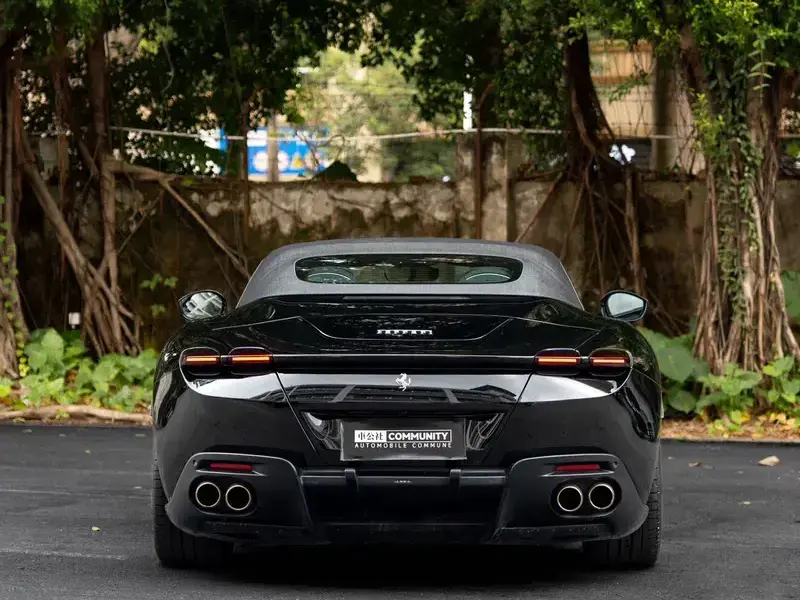 2023 Ferrari Roma с пробегом 5 000 км