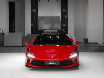 2019 Ferrari F8 с пробегом 14 000 км