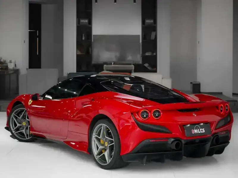 2019 Ferrari F8 с пробегом 14 000 км