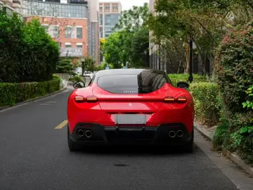 2020 Ferrari Roma с пробегом 11 000 км