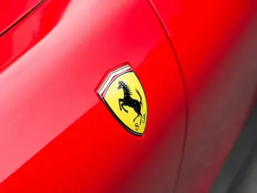 2020 Ferrari Roma с пробегом 11 000 км
