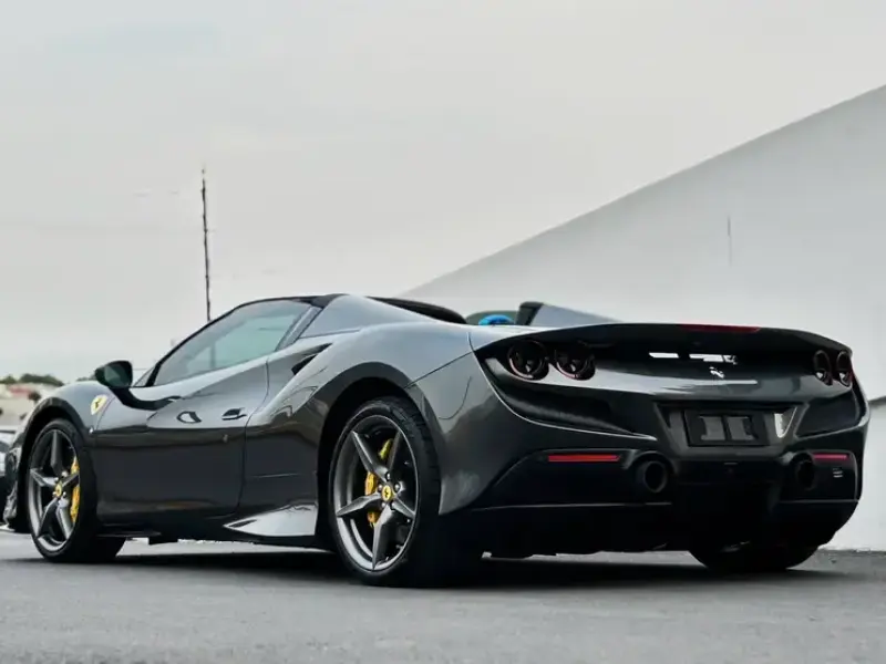 2020 Ferrari F8 с пробегом 5 000 км
