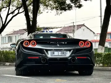 2020 Ferrari F8 с пробегом 5 000 км