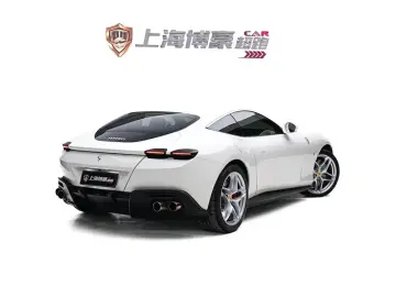 2020 Ferrari Roma с пробегом 15 000 км