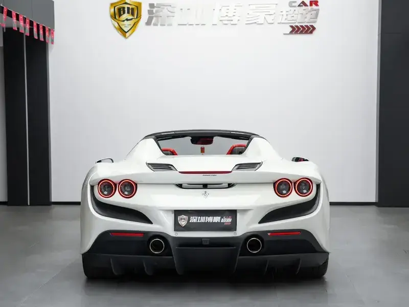 2020 Ferrari F8 с пробегом 14 000 км