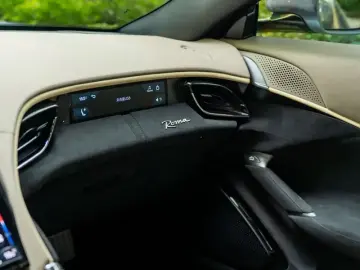 2020 Ferrari Roma с пробегом 11 000 км