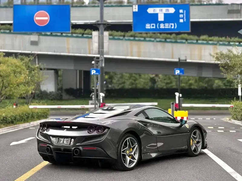 2019 Ferrari F8 с пробегом 25 000 км