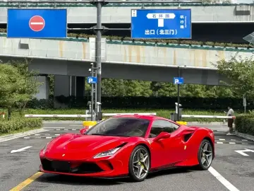 Ferrari F8