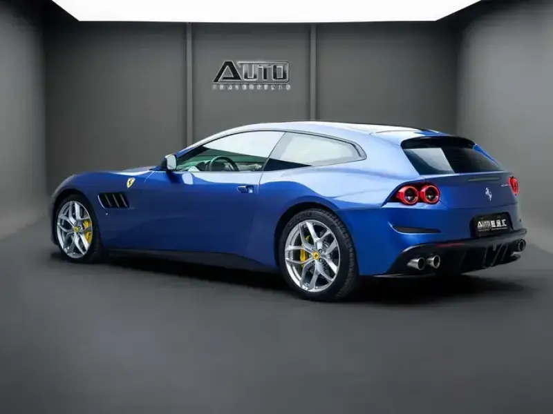 2017 Ferrari GTC4Lusso с пробегом 26 000 км
