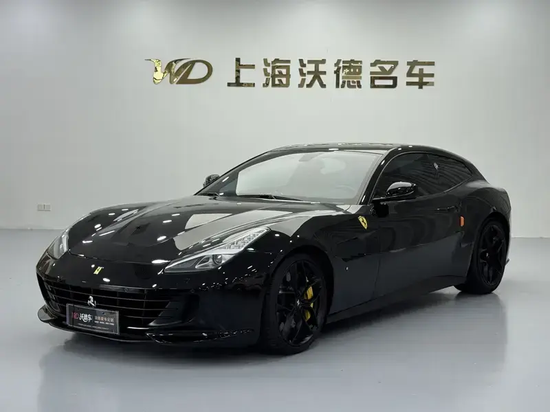 2017 Ferrari GTC4Lusso с пробегом 38 000 км