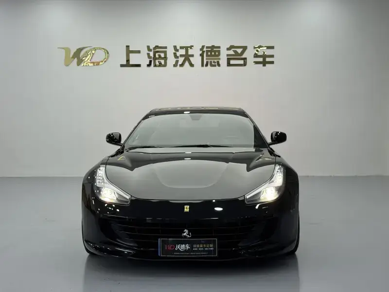 2017 Ferrari GTC4Lusso с пробегом 38 000 км