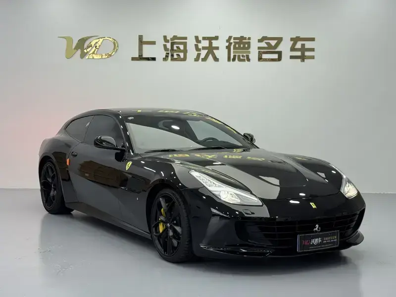 2017 Ferrari GTC4Lusso с пробегом 38 000 км
