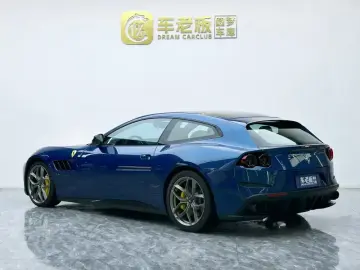 2017 Ferrari GTC4Lusso с пробегом 21 000 км