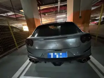 2017 Ferrari GTC4Lusso с пробегом 49 000 км