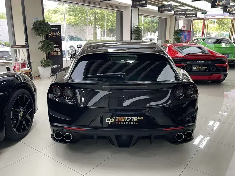 2017 Ferrari GTC4Lusso с пробегом 26 000 км