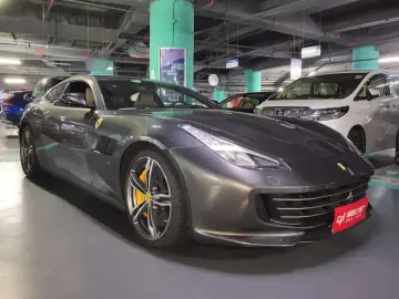 2016 Ferrari GTC4Lusso с пробегом 5 300 км
