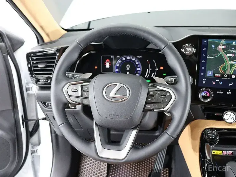 2026 Lexus NX с пробегом 6 262 км