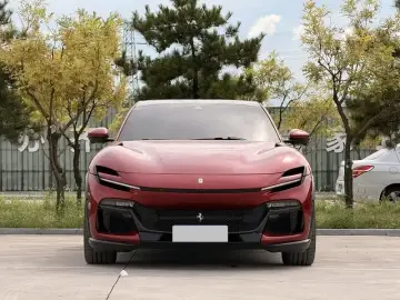 2023 Ferrari Purosangue с пробегом 16 000 км