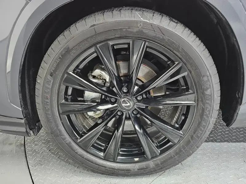 2024 Lexus NX с пробегом 37 141 км