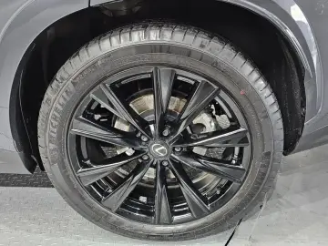 2024 Lexus NX с пробегом 37 141 км