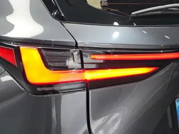 2024 Lexus NX с пробегом 37 141 км