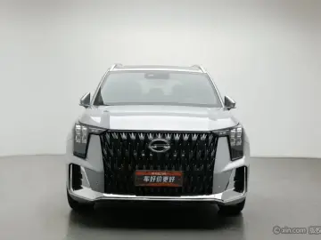 2022 GAC Trumpchi GS8 с пробегом 117 400 км