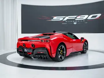 2019 Ferrari SF90 с пробегом 3 600 км