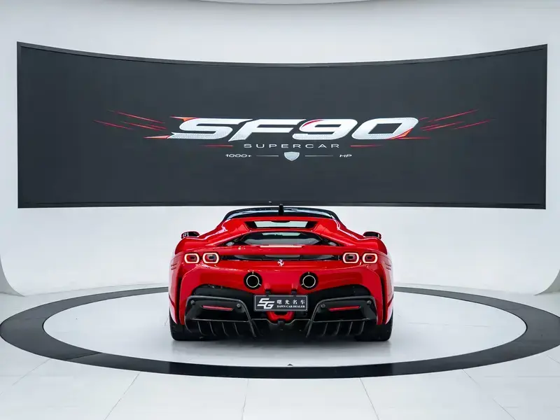 2019 Ferrari SF90 с пробегом 3 600 км