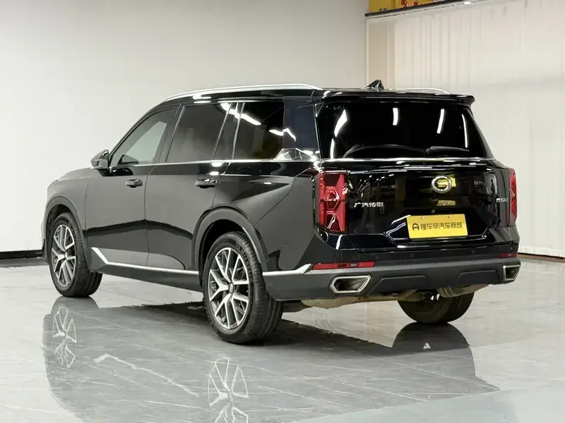 2022 GAC Trumpchi GS8 с пробегом 36 800 км