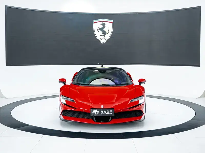 2020 Ferrari SF90 с пробегом 14 900 км
