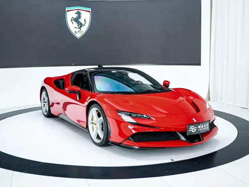 2020 Ferrari SF90 с пробегом 14 900 км