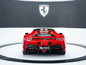 2020 Ferrari SF90 с пробегом 14 900 км