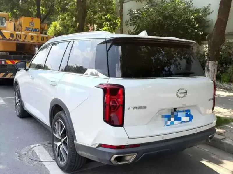 2022 GAC Trumpchi GS8 с пробегом 49 800 км
