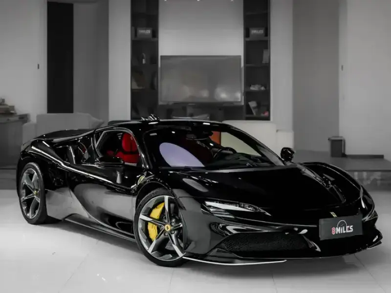 2021 Ferrari SF90 с пробегом 12 900 км