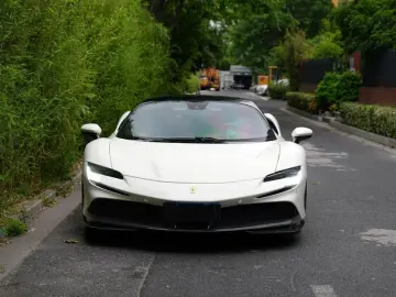 2019 Ferrari SF90 с пробегом 25 000 км