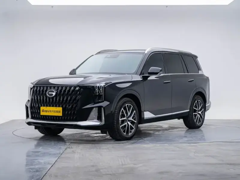 2022 GAC Trumpchi GS8 с пробегом 27 600 км