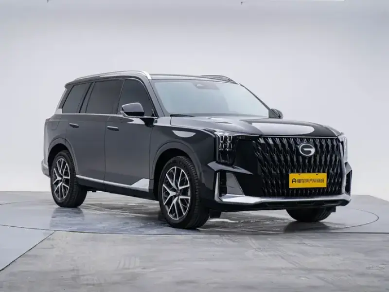 2022 GAC Trumpchi GS8 с пробегом 27 600 км