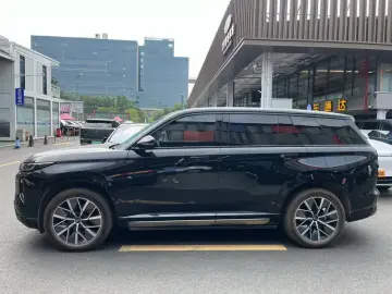 2025 GAC Trumpchi S7 с пробегом 10 000 км