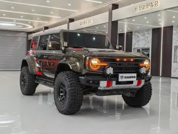 2024 Ford Bronco с пробегом 35 000 км
