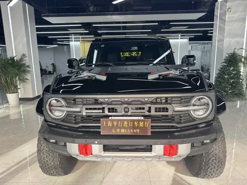 2024 Ford Bronco с пробегом 100 км