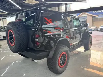 2024 Ford Bronco с пробегом 100 км