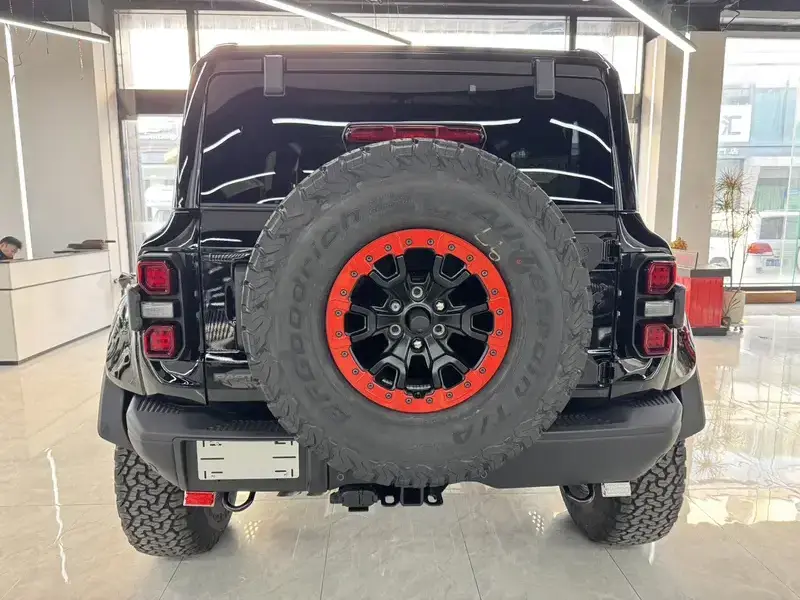 2024 Ford Bronco с пробегом 100 км