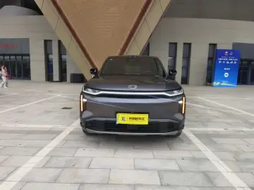 2025 GAC Trumpchi S7 с пробегом 13 000 км