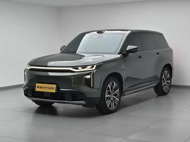 2025 GAC Trumpchi S7 с пробегом 30 300 км