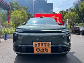 2025 GAC Trumpchi S7 с пробегом 17 000 км