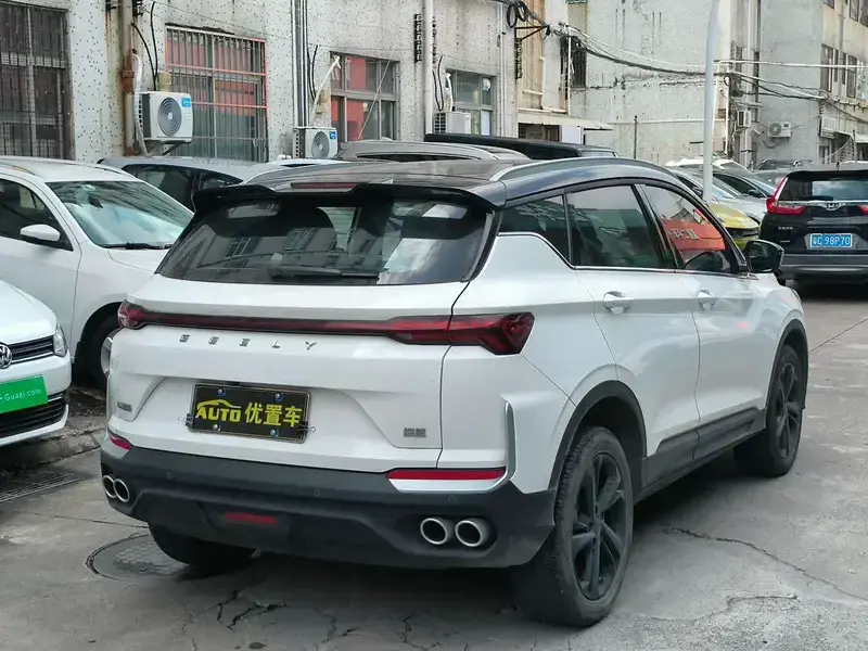 2025 Geely Coolray с пробегом 47 000 км