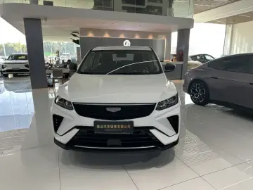 2025 Geely Coolray с пробегом 2 800 км