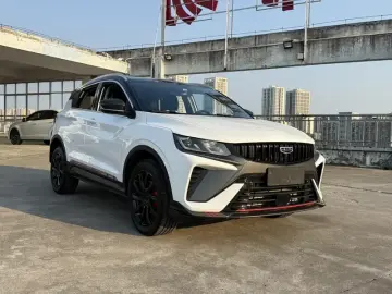 2023 Geely Coolray с пробегом 3 800 км